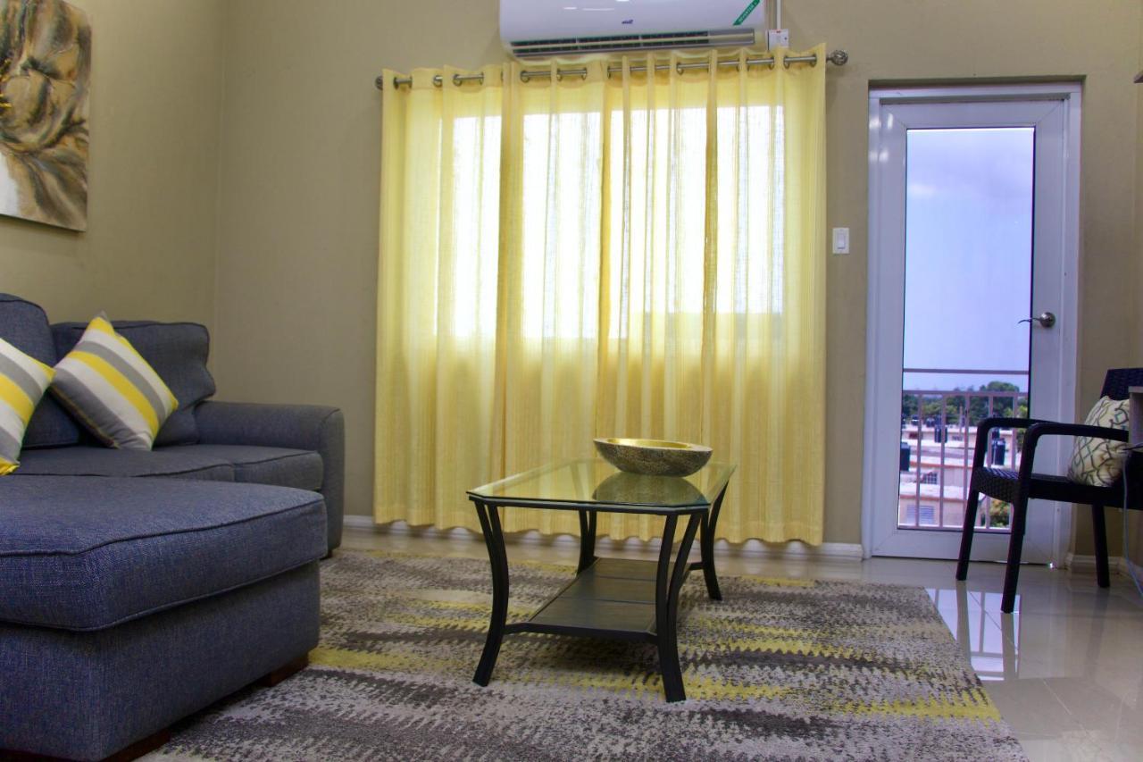 Comfort Homes Кингстон Экстерьер фото