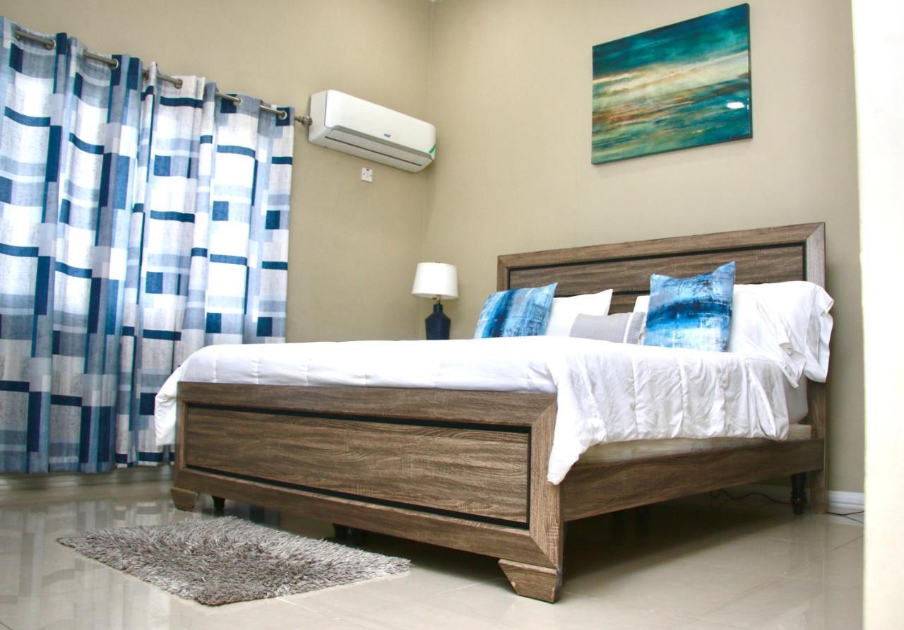 Comfort Homes Кингстон Экстерьер фото